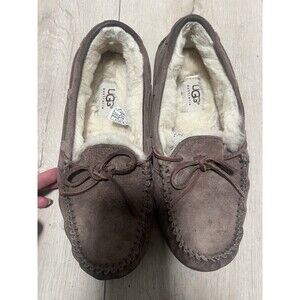 UGG Dakota Women’s Size 7 Espresso Suede Sheepskin Moccasin Slippers 中文